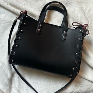Coachtopia lace up bag